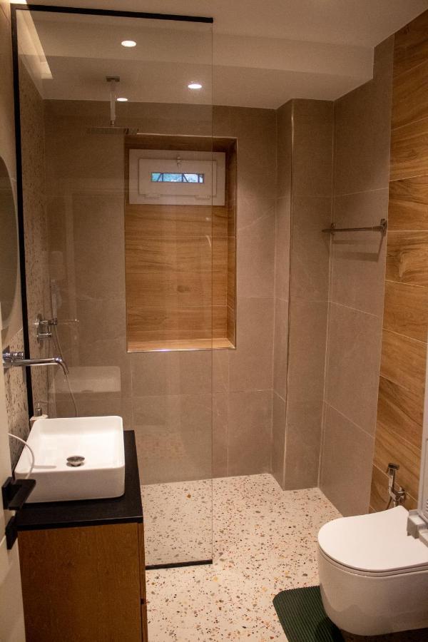Downtown Studio Apartments Τίρανα Εξωτερικό φωτογραφία