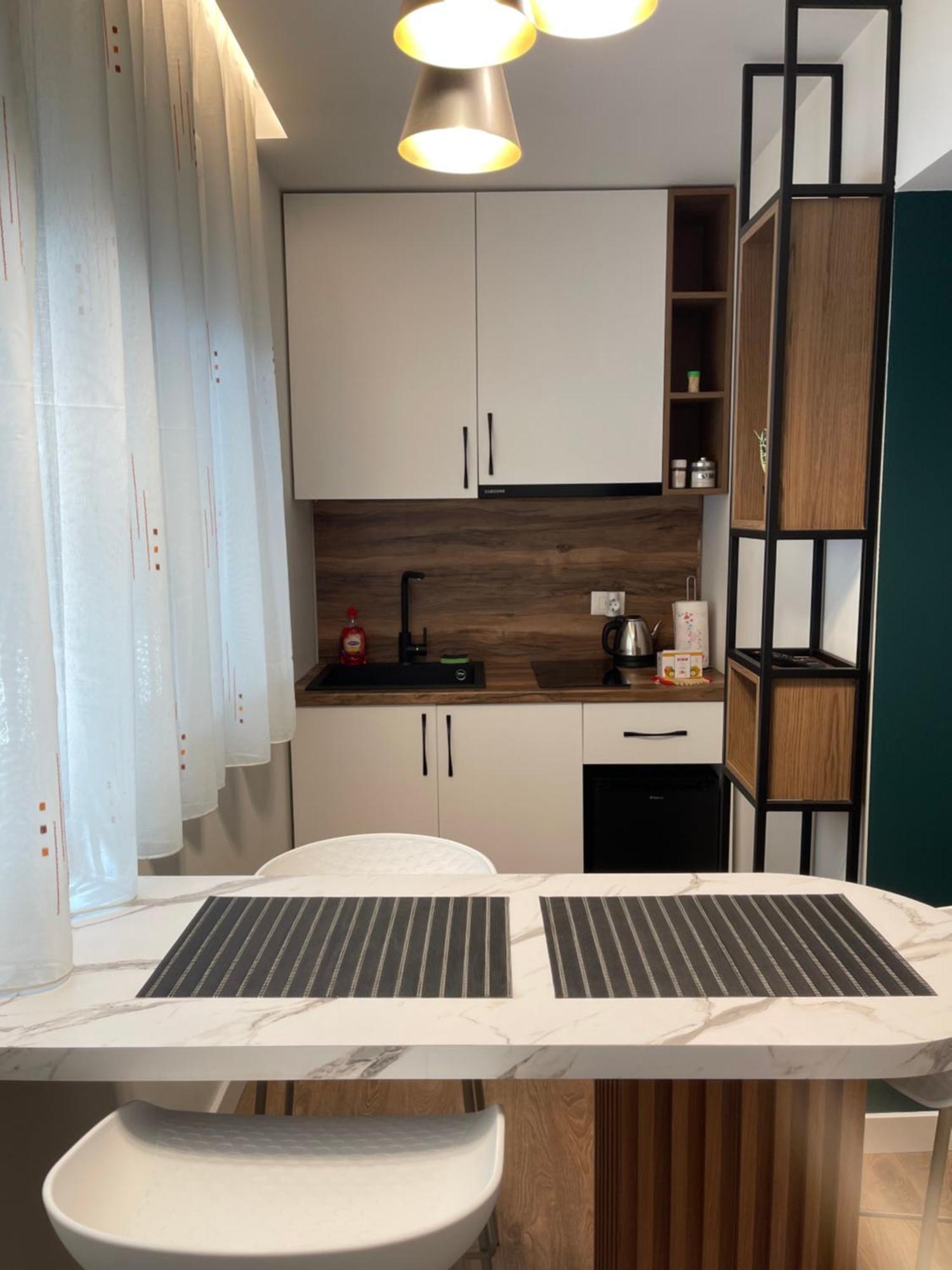 Downtown Studio Apartments Τίρανα Εξωτερικό φωτογραφία