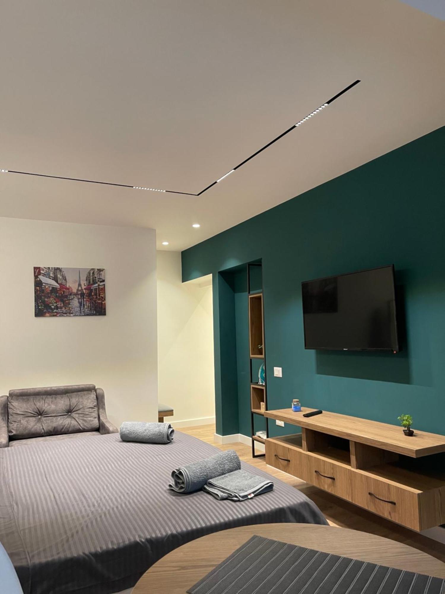 Downtown Studio Apartments Τίρανα Εξωτερικό φωτογραφία