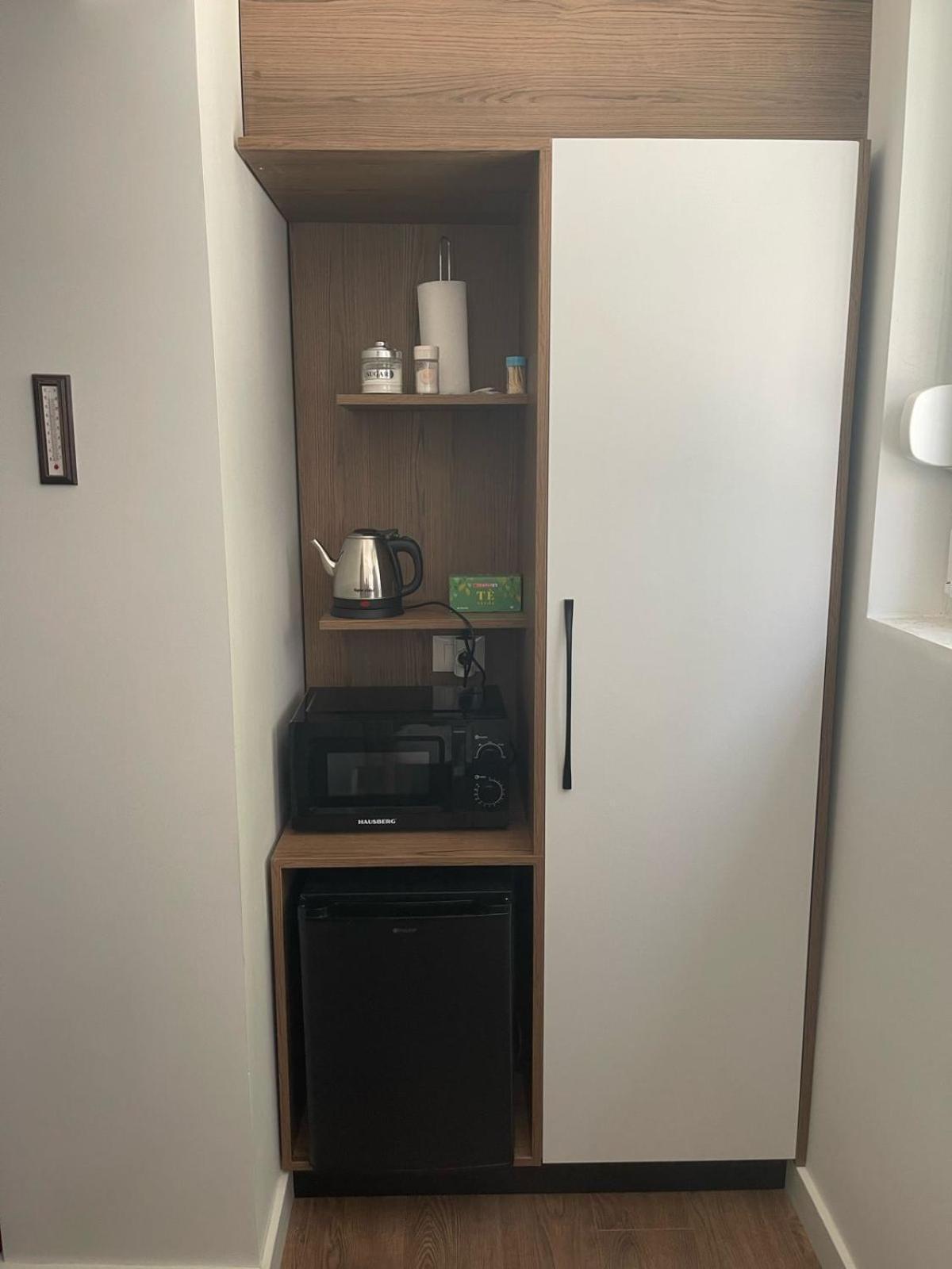 Downtown Studio Apartments Τίρανα Εξωτερικό φωτογραφία